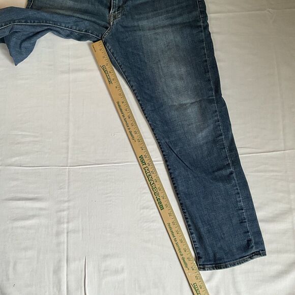 Lucky Brand Men's 410 Athletic Slim Fit Blue Jeans 36x30 Denim 28.5 Inseam - Picture 2 of 5